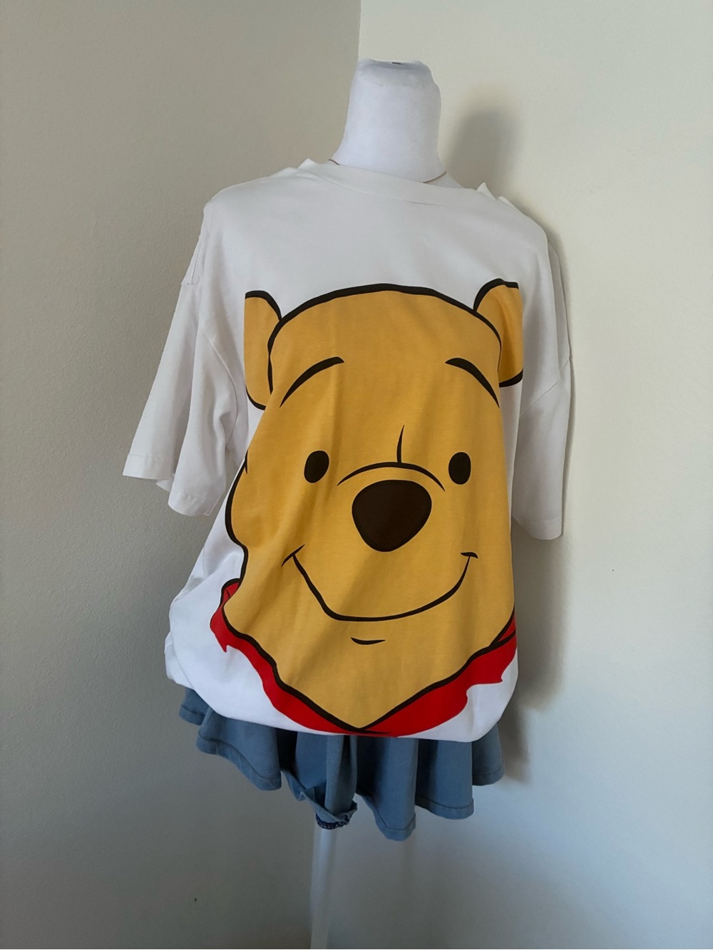 Disney Winnie the Pooh 90s inspired big face t 💛🐻🐝🍯